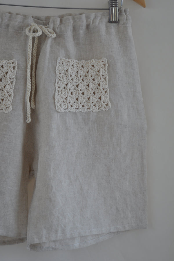 Aiora - Short - Fanny-Rose Candela et Etiu